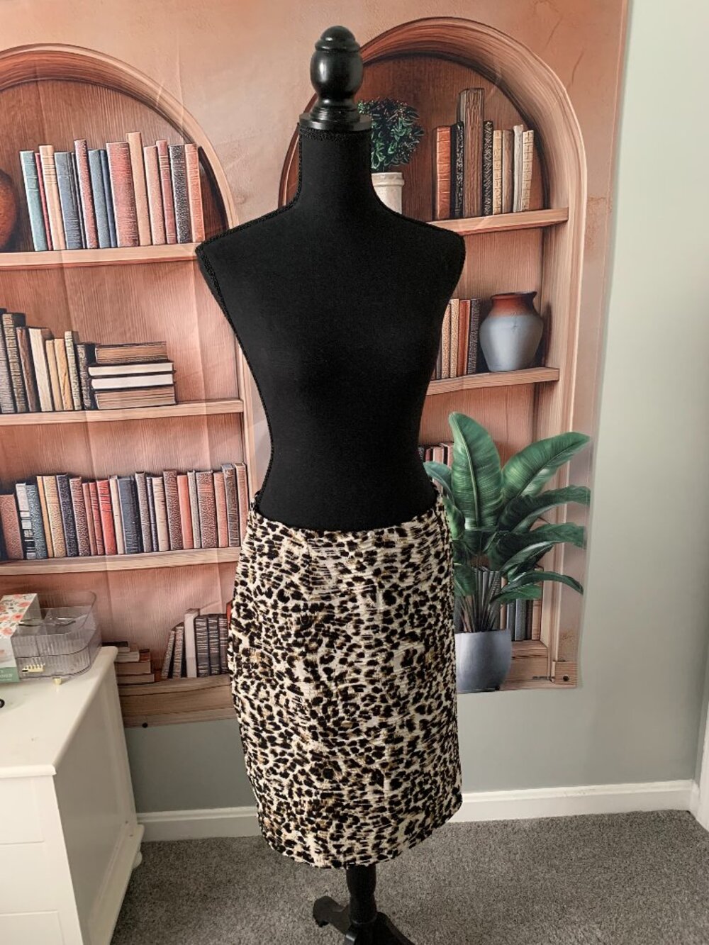 Leopard Print Skirt by Zac and Rachel in a size L